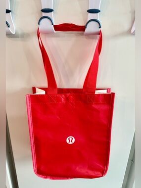 Lululemon athletica Red Reusable Tote with Interior Branding_NWT